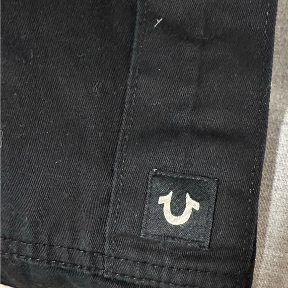 True Religion Men's Black Cargo Shorts - Picture 3 of 11